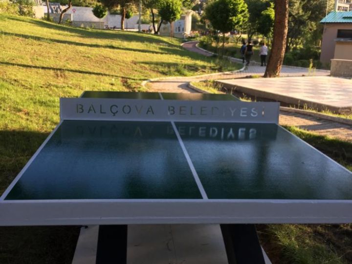 BALÇOVA BELEDİYESİ AÇIK ALAN TASARIM MASA TENİSİ
